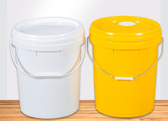 Các thùng nhựa vòng 5 gallon với khả năng chống tia UV lâu dài